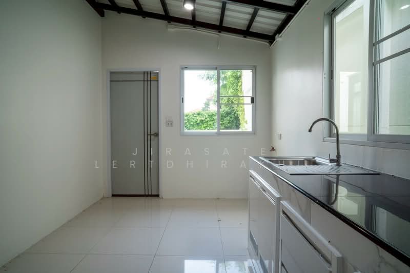 Baan Pieamsuk Chaengwatthana – Srisamarn, Nonthaburi, Soi Srisamarn 8, Srisamarn Road, Ban Mai, Pak Kret, Nonthaburi, 3 Bedrooms, 165 sqm, Single Detached House For Rent, by Jirasate Lertdhirakul, 500358195 - DDproperty.com
