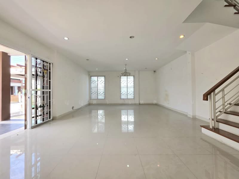 Phanason Private Home (Hathairat 37), Bangkok, Sam Wa Tawan Tok, Khlong Sam Wa, Bangkok, 4 Bedrooms, 272 sqm, Single Detached House For Sale, by คุณวิญญุดา เหล่าสันน์, 500358198 - DDproperty.com
