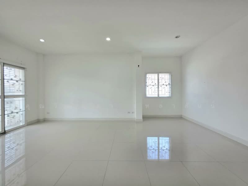 Phanason Private Home (Hathairat 37) : พนาสนธิ์ ไพรเวทโฮม (หทัยราษฎร์ 37), กรุงเทพ, สามวาตะวันตก, คลองสามวา, กรุงเทพ, 272 ตร.ม., บ้านเดี่ยว ขาย, โดย คุณวิญญุดา เหล่าสันน์, 500358198 - DDproperty.com