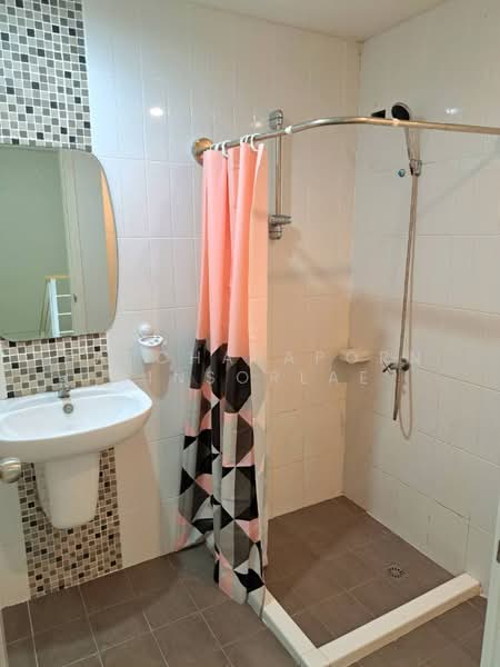 3-BR Townhouse, Bangkok, Min Buri, Bangkok, 3 Bedrooms, 150 sqm, Townhouse For Sale, by Patcharaporn Binsorlae, 500358207 - DDproperty.com
