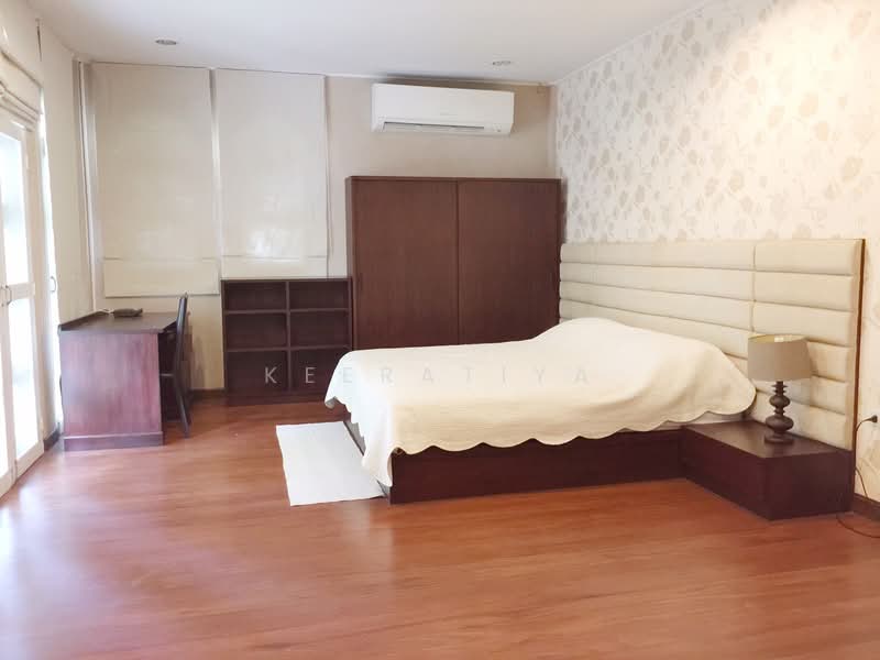 Panya Pattanakarn Village, Bangkok, Soi Phatthanakarn 30, Suan Luang, Bangkok, 4 Bedrooms, 300 sqm, Single Detached House For Rent, by Keeratiya, 500358208 - DDproperty.com