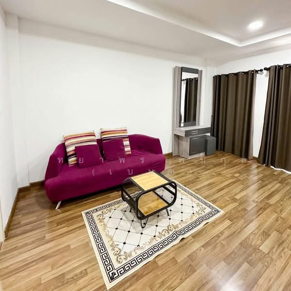 Tanapirom Srinakarin - Wongwaen, Samut Prakan, Srinakarin Road, Bang Mueng, Muang Samut Prakarn, Samut Prakan, 4 Bedrooms, 205 sqm, Townhouse For Rent, by Nattayaporn Peumkul (Benz), 500358219 - DDproperty.com