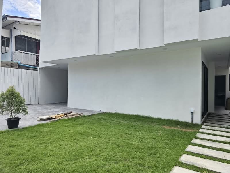 For Sale House New Renovated Chokchai 4, Bangkok, โชคชัย 4, Lat Phrao, Bangkok, 3 Bedrooms, 220 sqm, Single Detached House For Sale, by อชิรวัชร์, 500358227 - DDproperty.com
