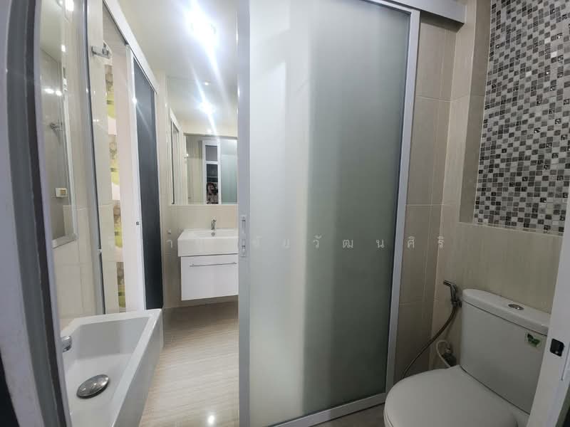 Life Ratchadapisek, Bangkok, 279 Ratchadapisaek Road, Huai Khwang, Bangkok, 1 Bedroom, 48 sqm, Condo For Rent, by Jirayu Chaiyawattanasiri, 500358242 - DDproperty.com