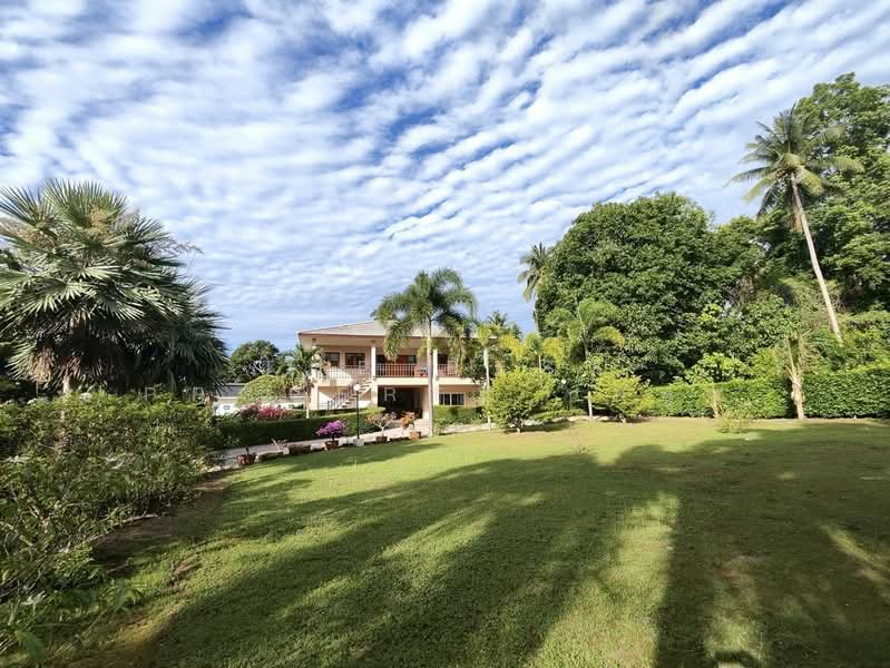 รีสอร์ทบางสะพาน ประจวบคีรีขันธ์, Prachuap Khiri Khan, Phungprasan, Bang Saphan, Prachuap Khiri Khan, , 200 sqm, Business For Sale, by The Best Property นกยูง, 500358263 - DDproperty.com