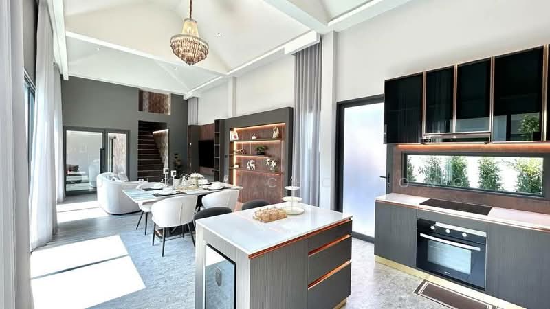 undefined, Chon Buri (Pattaya), Poong, Bang Lamung (Pattaya), Chon Buri (Pattaya), 4 Bedrooms, 350 sqm, Villa For Sale, by Supicha Chorjong, 500358278 - DDproperty.com