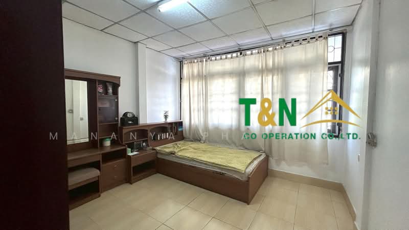 Prachakornthai Village Ladproa 93, Bangkok, Khlong Chaokhun Sing, Wang Thonglang, Bangkok, 5 Bedrooms, 150 sqm, Townhouse For Sale, by MANANYA PHATHONG, 500358300 - DDproperty.com