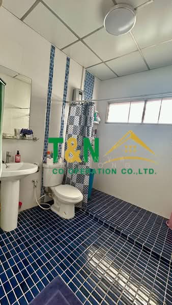 Prachakornthai Village Ladproa 93, Bangkok, Khlong Chaokhun Sing, Wang Thonglang, Bangkok, 5 Bedrooms, 150 sqm, Townhouse For Sale, by MANANYA PHATHONG, 500358300 - DDproperty.com