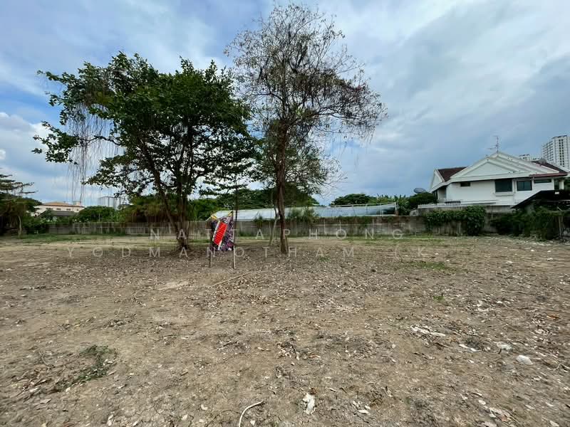 Land at pinklao nearby central pinklao, Bangkok, Bang Bamru, Bang Phlat, Bangkok, , 592 sqm, Land For Sale, by NATTAPHONG Yodmanotham (K. Book), 500358306 - DDproperty.com