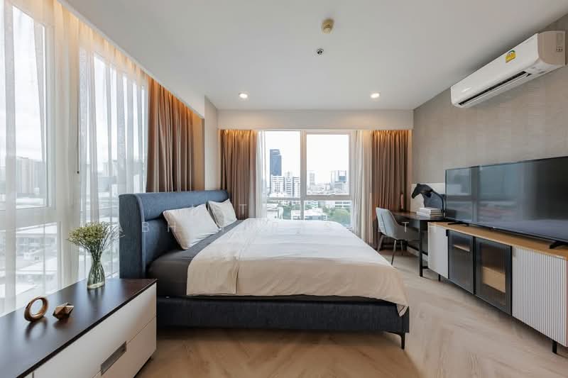 The Complete Rajprarop, Bangkok, 10/18 Rajaprarop Road, Thanon Phaya Thai, Ratchathewi, Bangkok, 1 Bedroom, 55 sqm, Condo For Rent, by Intouch Abhinorasaeth, 500358336 - DDproperty.com
