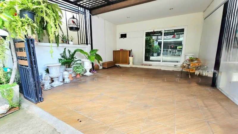 The Ricco Town Watcharapol, Bangkok, Ruammit Pattana, Khlong Tan Nuea, Tha Rang, Bang Khen, Bangkok, 4 Bedrooms, 170 sqm, Townhouse For Sale, by คุณ ศันสนีย์ ( เก๋ ), 500358356 - DDproperty.com