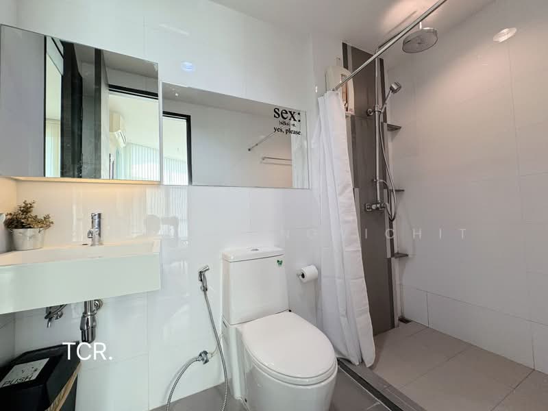 Rhythm Ratchada, Bangkok, 558 Ratchadaphisek Road, Samsen Nok, Huai Khwang, Bangkok, 2 Bedrooms, 74 sqm, Condo For Rent, by Areeya Kingwichit, 500358374 - DDproperty.com