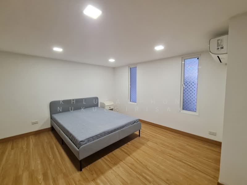 5-BR House, Bangkok, Hua Mak, Bang Kapi, Bangkok, 5 Bedrooms, 300 sqm, Single Detached House For Sale, by Khlueanphon Nukulsirisak, 500358375 - DDproperty.com