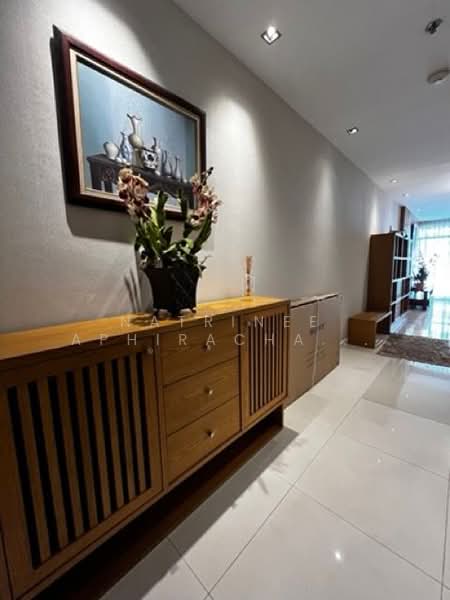 Sukhumvit City Resort, Bangkok, 51 Soi Sukhumvit 11, Khlongtoei Nua, Watthana, Bangkok, 1 Bedroom, 66 sqm, Condo For Sale, by Natrinee Aphirachatanon, 500358393 - DDproperty.com