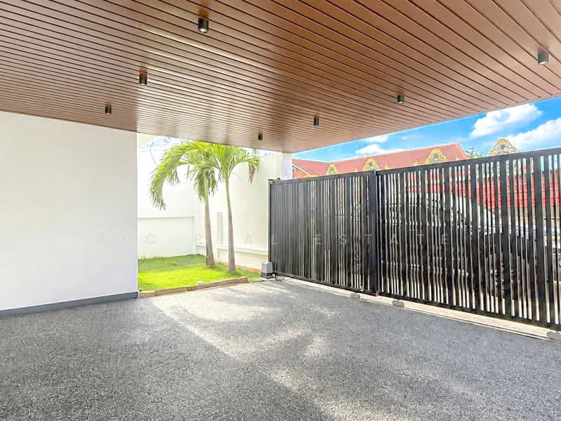 Luxury Pool Villa for Sale Khao Talo East Pattaya Corner House, Chon Buri (Pattaya), Bang Lamung, Bang Lamung (Pattaya), Chon Buri (Pattaya), 3 Bedrooms, 280 sqm, Villa For Sale, by PLC real estate, 500358413 - DDproperty.com