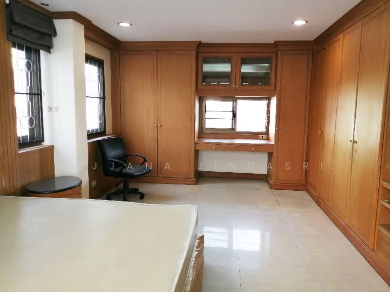บ้าน 5-ห้องนอน, กรุงเทพ, สามเสนนอก, ห้วยขวาง, กรุงเทพ, 256 ตร.ม., บ้านเดี่ยว ให้เช่า, โดย Rojjana Jindasri, 500358473 - DDproperty.com