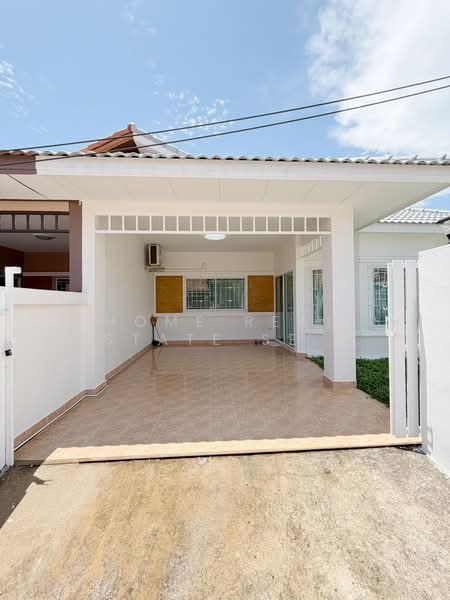 Raviporn City Home Village, Chon Buri (Pattaya), 74/1 Nongmaikaen Road, Nong Pru, Bang Lamung (Pattaya), Chon Buri (Pattaya), 3 Bedrooms, 100 sqm, Villa For Sale, by HOME Real Estate Service, 500358474 - DDproperty.com