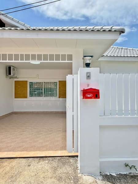 Raviporn City Home Village : รวิพร ซิตี้โฮม วิลเลจ, ชลบุรี, 74/1 ถ.หนองไม้แก่น, หนองปรือ, บางละมุง, ชลบุรี, 100 ตร.ม., วิลล่า ขาย, โดย HOME Real Estate Service, 500358474 - DDproperty.com
