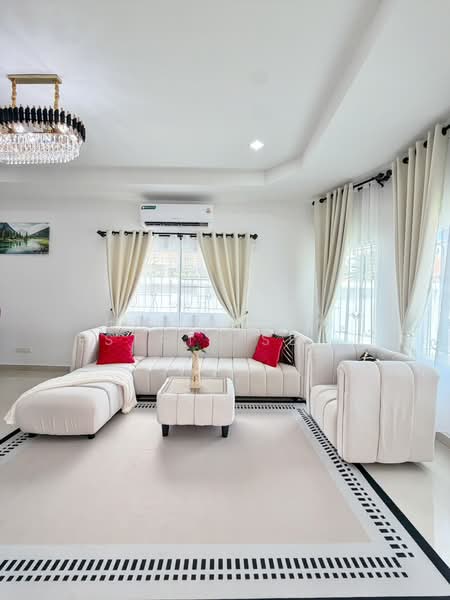 Raviporn City Home Village : รวิพร ซิตี้โฮม วิลเลจ, ชลบุรี, 74/1 ถ.หนองไม้แก่น, หนองปรือ, บางละมุง, ชลบุรี, 100 ตร.ม., วิลล่า ขาย, โดย HOME Real Estate Service, 500358474 - DDproperty.com