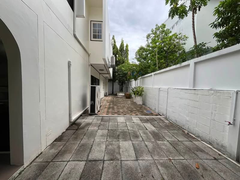 Panya Pattanakarn Village, Bangkok, Soi Phatthanakarn 30, Suan Luang, Bangkok, 5 Bedrooms, 350 sqm, Single Detached House For Sale, by อภิมงคล สุขเกษม, 500358482 - DDproperty.com