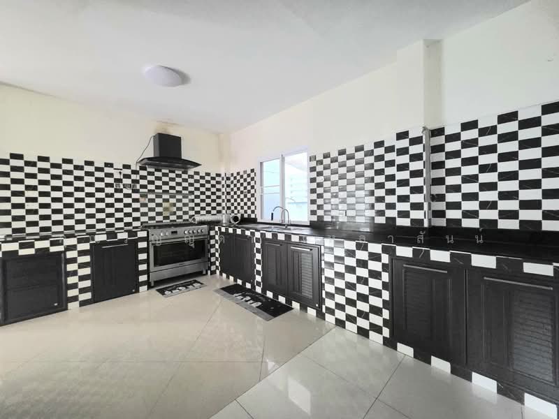 Synthanee Grand View Rangsit Klong 5, Pathum Thani, ปทุมธานี ธัญบุรี รังสิต, Rangsit, Thanyaburi, Pathum Thani, 4 Bedrooms, 250 sqm, Single Detached House For Sale, by คุณวิญญุดา เหล่าสันน์, 500358485 - DDproperty.com