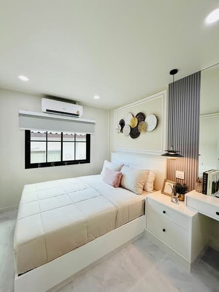 Pattaya Rungrueng, Chon Buri (Pattaya), Nong Pru, Bang Lamung (Pattaya), Chon Buri (Pattaya), 2 Bedrooms, 100 sqm, Townhouse For Sale, by HOME Real Estate Service, 500358496 - DDproperty.com