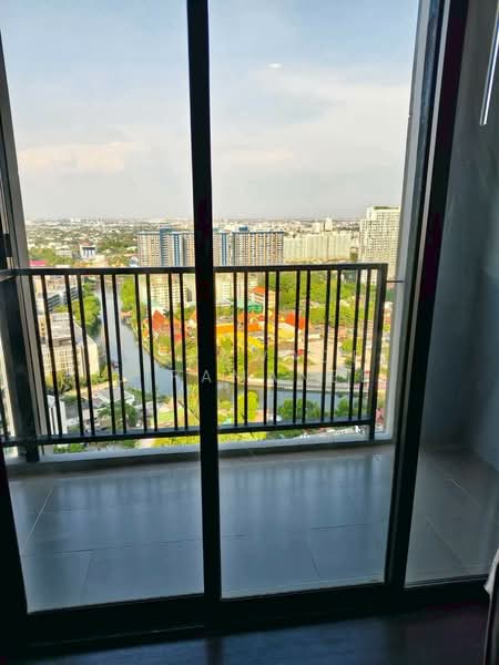 The Base Park West Sukhumvit 77, Bangkok, 11 Soi Sukhumvit 77 Sukhumvit Road, Phra Kanong Nua, Watthana, Bangkok, 2 Bedrooms, 53 sqm, Condo For Sale, by Phakawadee Jiramanee, 500358499 - DDproperty.com