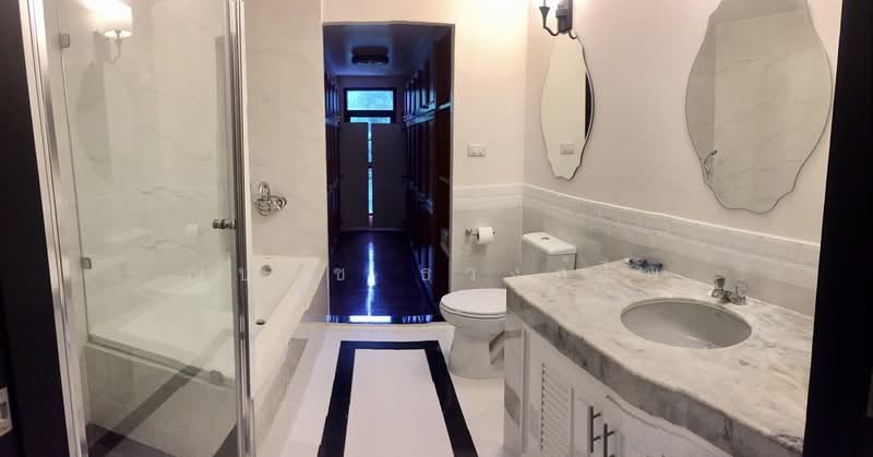 For rent,House by the Klong A Townhome in private compound, At Onnut 21/1, Bangkok, On Nut, Suan Luang, Bangkok, 4 Bedrooms, 280 sqm, Townhouse For Rent, by ณปภัช ธวงค์ไพ, 500358519 - DDproperty.com