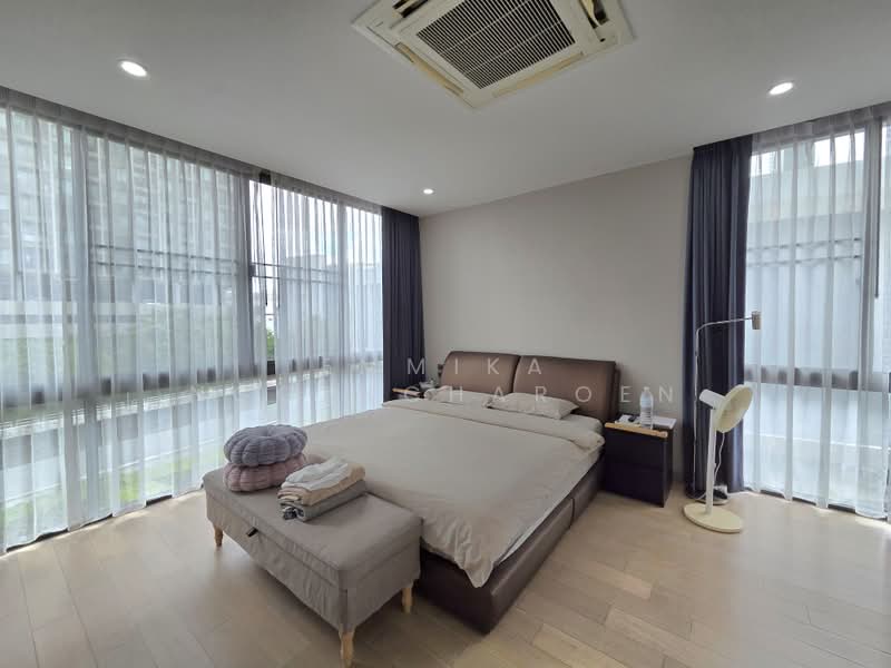 Quarter Thonglor, Bangkok, Soi Saengthong, Khlong Tan Nua, Watthana, Bangkok, 4 Bedrooms, 400 sqm, Single Detached House For Rent, by Emmika Ngoencharoen, 500358528 - DDproperty.com