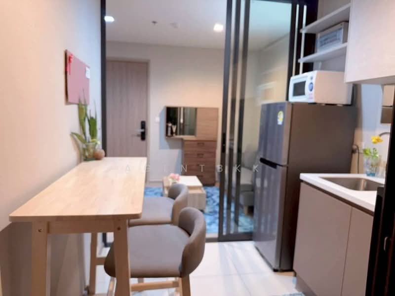 Life Sathorn Sierra, Bangkok, Ratchaphruek Rd, Talat Plu, Thon Buri, Bangkok, 1 Bedroom, 33 sqm, Condo For Rent, by Agentbkk, 500358564 - DDproperty.com