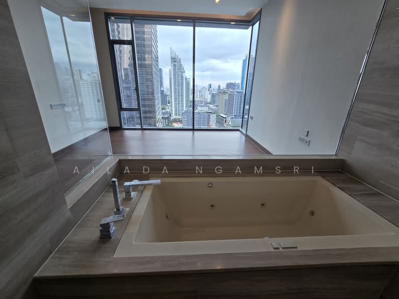 Q1 Sukhumvit, Bangkok, 1 Sukhumvit Road, Khlong Toei, Bangkok, 3 Bedrooms, 158 sqm, Condo For Sale, by Ailada Ngamsri, 500358567 - DDproperty.com