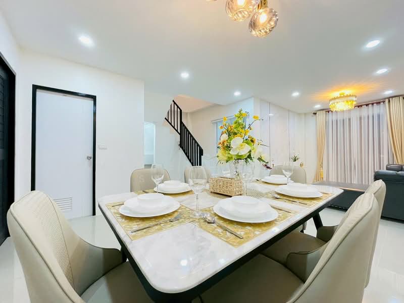 หมู่บ้านรัตนากร 25, ชลบุรี, บางละมุง, ชลบุรี, 210 ตร.ม., ทาวน์เฮ้าส์ ขาย, โดย HOME Real Estate Service, 500358578 - DDproperty.com