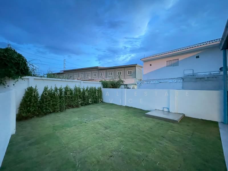 หมู่บ้านรัตนากร 25, Chon Buri (Pattaya), Bang Lamung, Bang Lamung (Pattaya), Chon Buri (Pattaya), 3 Bedrooms, 210 sqm, Townhouse For Sale, by HOME Real Estate Service, 500358578 - DDproperty.com