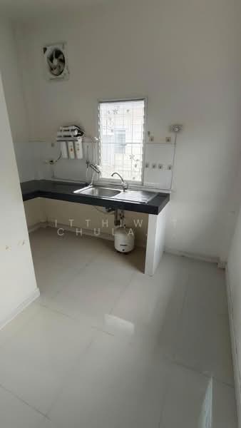 Kruawan Suwinthawong 3, Bangkok, Soi Kaewpradub, Lam Phak Chi, Nong Chok, Bangkok, 2 Bedrooms, 200 sqm, Single Detached House For Sale, by Itthiwat Chulaolan, 500358590 - DDproperty.com