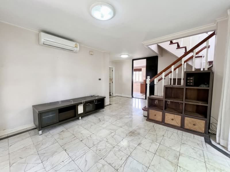 Neighborhome Watcharaphon, Bangkok, Sukhaphiban 5, Sam Wa Tawan Ok, Khlong Sam Wa, Bangkok, 3 Bedrooms, 165 sqm, Single Detached House For Sale, by ฝากขายบ้าน ฝากขายบ้านมือสอง ฝากขายอสัง Realty HuB, 500358593 - DDproperty.com