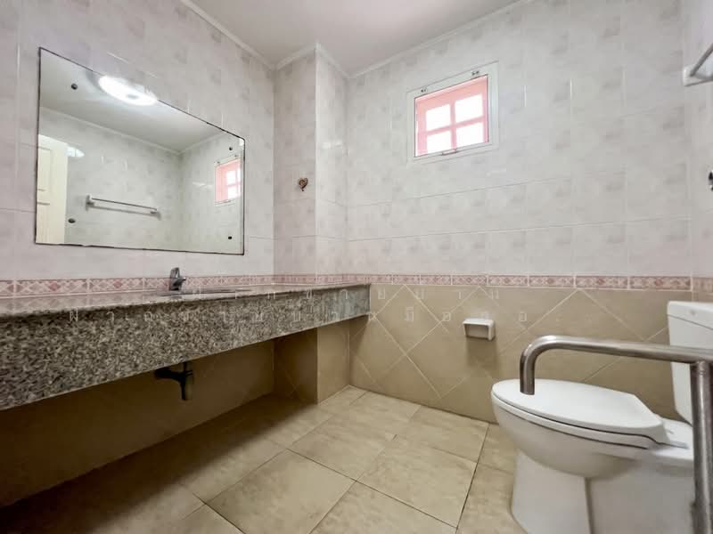Neighborhome Watcharaphon, Bangkok, Sukhaphiban 5, Sam Wa Tawan Ok, Khlong Sam Wa, Bangkok, 3 Bedrooms, 165 sqm, Single Detached House For Sale, by ฝากขายบ้าน ฝากขายบ้านมือสอง ฝากขายอสัง Realty HuB, 500358593 - DDproperty.com