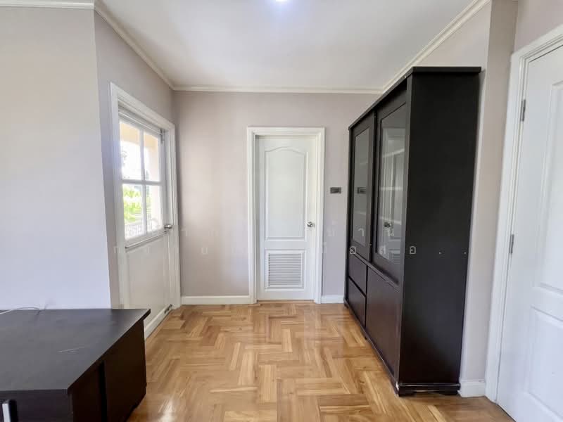 Neighborhome Watcharaphon, Bangkok, Sukhaphiban 5, Sam Wa Tawan Ok, Khlong Sam Wa, Bangkok, 3 Bedrooms, 165 sqm, Single Detached House For Sale, by ฝากขายบ้าน ฝากขายบ้านมือสอง ฝากขายอสัง Realty HuB, 500358593 - DDproperty.com