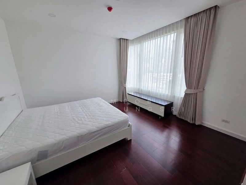 Manhattan Chidlom, Bangkok, 1032 Phetchaburi 32 Alley, Makkasan, Ratchathewi, Bangkok, 2 Bedrooms, 90 sqm, Condo For Rent, by Sompob Buaparungsri, 500358605 - DDproperty.com