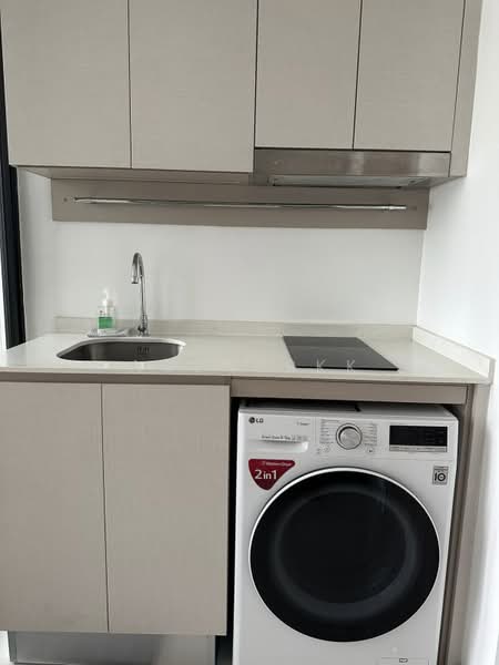 Knightsbridge Prime Sathorn, Bangkok, 599 Naradhiwas Rajanagarindra Road, Thung Maha Mek, Sathon, Bangkok, 1 Bedroom, 39 sqm, Condo For Rent, by Agentbkk, 500358608 - DDproperty.com
