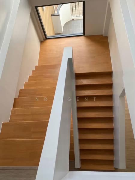 บ้านเกษมสันต์ 1 ลาดพร้าว, Bangkok, Lat Phrao, Bangkok, 3 Bedrooms, 200 sqm, Townhouse For Sale, by NR AGENT, 500358619 - DDproperty.com