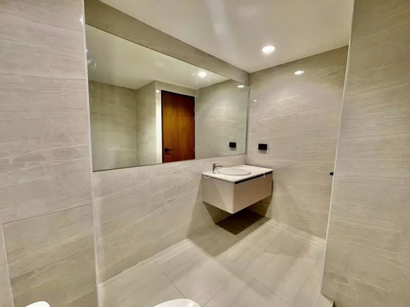 บ้านเกษมสันต์ 1 ลาดพร้าว, Bangkok, Lat Phrao, Bangkok, 3 Bedrooms, 200 sqm, Townhouse For Sale, by NR AGENT, 500358619 - DDproperty.com