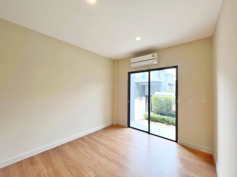 Venue Rama 9, Bangkok, Kanchanaphisek Road, Saphan Sung, Bangkok, 4 Bedrooms, 213 sqm, Single Detached House For Sale, by คุณวิญญุดา เหล่าสันน์, 500358625 - DDproperty.com