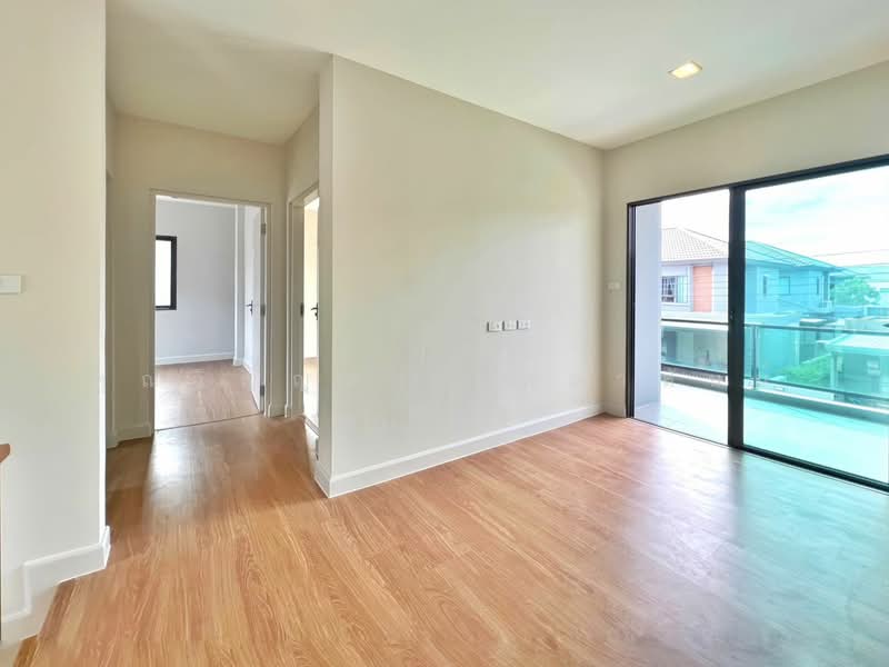 Venue Rama 9, Bangkok, Kanchanaphisek Road, Saphan Sung, Bangkok, 4 Bedrooms, 213 sqm, Single Detached House For Sale, by คุณวิญญุดา เหล่าสันน์, 500358625 - DDproperty.com
