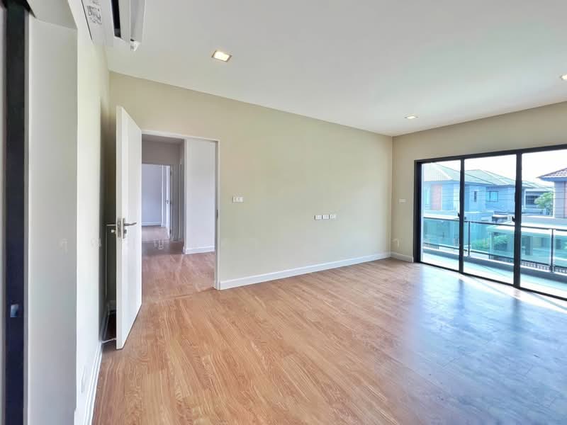 Venue Rama 9, Bangkok, Kanchanaphisek Road, Saphan Sung, Bangkok, 4 Bedrooms, 213 sqm, Single Detached House For Sale, by คุณวิญญุดา เหล่าสันน์, 500358625 - DDproperty.com