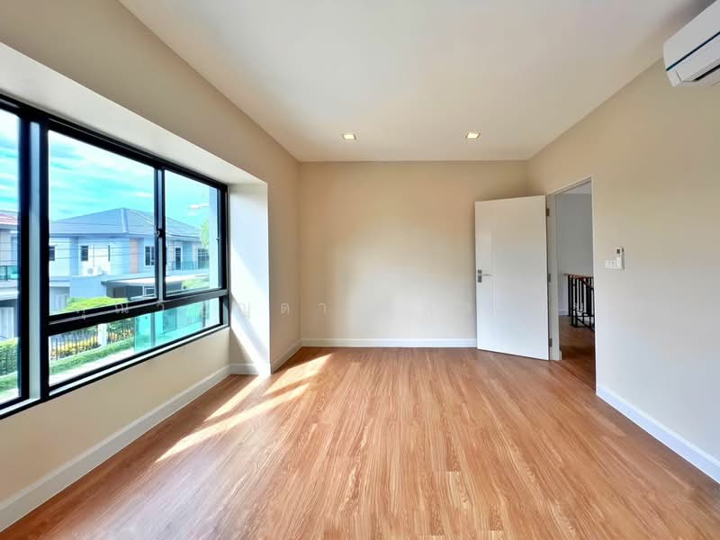 Venue Rama 9, Bangkok, Kanchanaphisek Road, Saphan Sung, Bangkok, 4 Bedrooms, 213 sqm, Single Detached House For Sale, by คุณวิญญุดา เหล่าสันน์, 500358625 - DDproperty.com