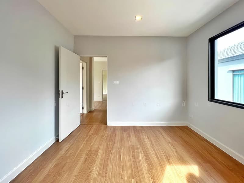 Venue Rama 9, Bangkok, Kanchanaphisek Road, Saphan Sung, Bangkok, 4 Bedrooms, 213 sqm, Single Detached House For Sale, by คุณวิญญุดา เหล่าสันน์, 500358625 - DDproperty.com