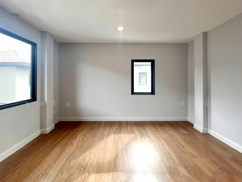 Venue Rama 9, Bangkok, Kanchanaphisek Road, Saphan Sung, Bangkok, 4 Bedrooms, 213 sqm, Single Detached House For Sale, by คุณวิญญุดา เหล่าสันน์, 500358625 - DDproperty.com