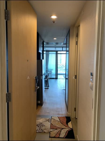 Siamese Surawong, Bangkok, Sap Road, Si Phraya, Bang Rak, Bangkok, 1 Bedroom, 47 sqm, Condo For Rent, by Agentbkk, 500358639 - DDproperty.com