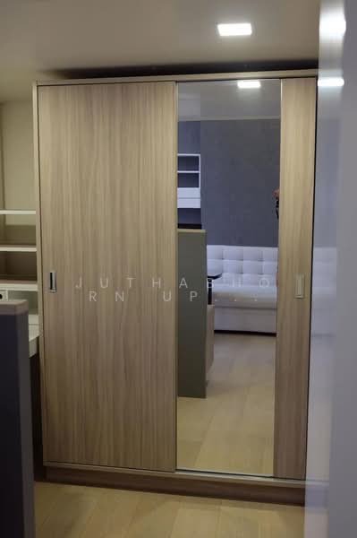 Chewathai Residence Asoke, Bangkok, 222 Asok-Din Daeng Road, Makkasan, Ratchathewi, Bangkok, 1 Bedroom, 44 sqm, Condo For Rent, by Juthabhorn Uppachit (Amy), 500358670 - DDproperty.com