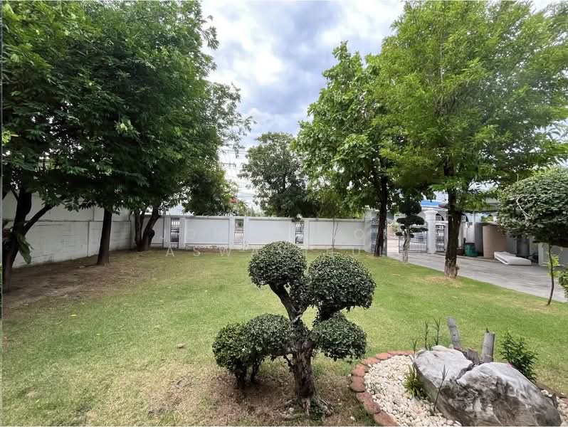 Panya Pattanakarn Village, Bangkok, Soi Phatthanakarn 30, Suan Luang, Bangkok, 5 Bedrooms, 350 sqm, Single Detached House For Sale, by Jomchanok Aswavibul, 500358672 - DDproperty.com